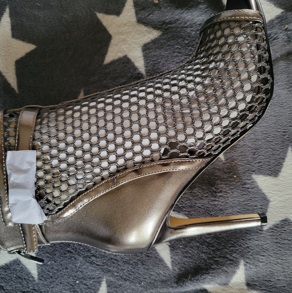 Ididit Mesh Peep Toe Booties Pewter NIB